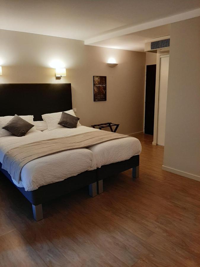 فندق Auberge Du Vernet - Le Pin Solitaire L'Estrade المظهر الخارجي الصورة